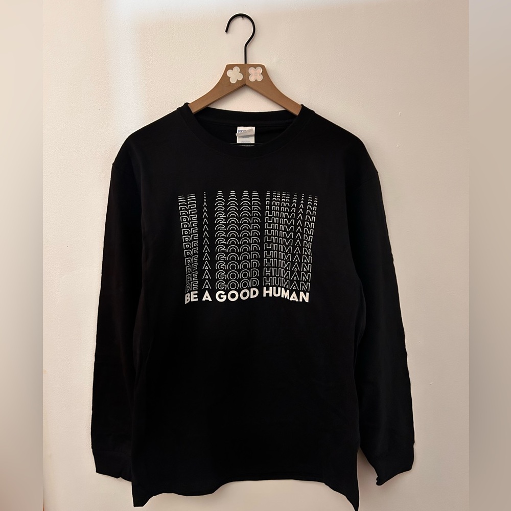 Essential T Shirt ‘Good Human